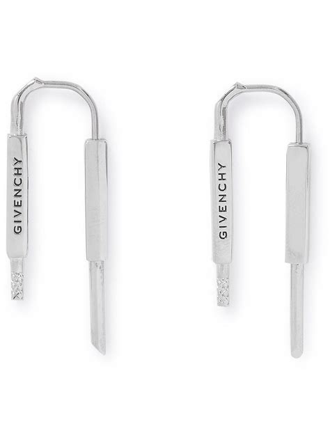 U Lock earrings in metal 